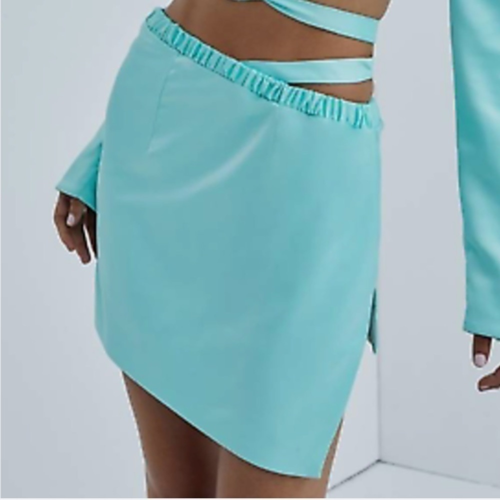 For Love & Lemons Marie Side Cut-out Mini Skirt in Aqua Blue sz S NIB
